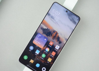 小米手機暢銷榜第一名，6550mAh+驍龍8Gen3，2K屏旗艦才賣2127元_性能_屏幕_系統