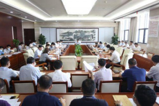 來發書記主持市委常委會會議，研究了這些重要事項……