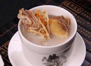 處暑時節，外行人吃牛羊肉，內行人專吃這菜，祛濕健脾勝過補藥_黃鱔_清水_鴿子