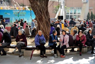 “四二一”模式將是人口的未來？人口老齡化下，你准備好了嗎？