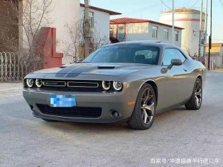 美式肌肉大排量汽車——道奇挑戰者