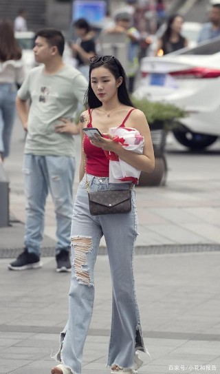 “打底褲”成為流行時尚，身材好的女生功不可沒，讓你美到犯規