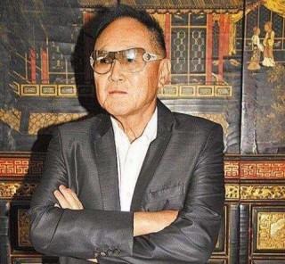 81歲富豪自曝睡過上萬女人, 比陳冠希還風流，在自己豪宅舉辦選美