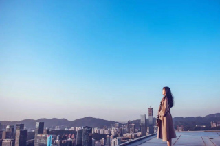 成年人最大的清醒：賺錢，謀生