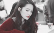 李沁孫怡「神撞臉」？那些年被說撞臉的明星後來怎麼