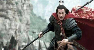 濮陽遇險映射曹操賭徒性格，袁紹到底哪裏不如他？
