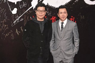 「查稅風暴」後的華誼兄弟：斷尾求生，千億市值成泡