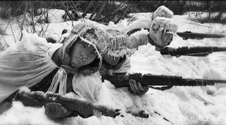 長津湖戰役有多慘烈？129名我軍戰士被凍成冰雕，嚇得美軍要回家