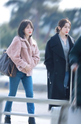 “韓國女星”Wendy短發造型，少女短發清純可愛，生圖美成仙女！