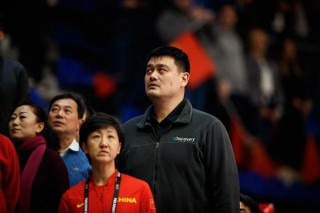七賢論道｜足球歸化新規上熱搜了，籃球為什麼按兵不動？