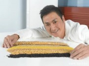 還記得男神「展昭」嗎？淡出娛樂圈後，他轉戰商界了