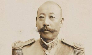 一級上將窮困潦倒靠四姨太養活，晚年做一件事，國人對他肅然起敬_曹錕_袁世凱_北洋軍閥