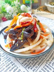 夏天沒食欲，試一試這道涼拌菜，隔三差五吃一次，體