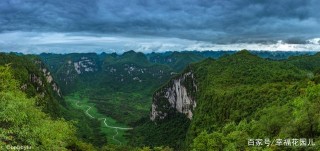 旅遊的“坑”避之不及，但黔南有個坑非但不避，遊客還蜂擁而至！