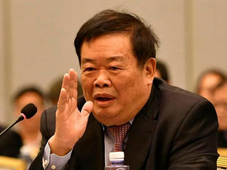 曹德旺的預言已應驗？市場買不起、賣不掉，未來將面