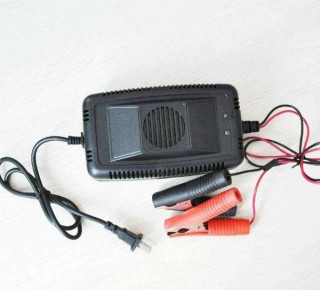 汽車充電器怎麼用？汽車充電器使用方法