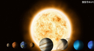 從地球到太陽，天體為什麼都是球體，宇宙中有不規則的星球嗎？