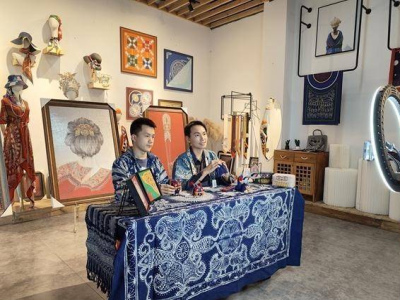 三個縣鄉90後，把中國非遺帶向世界杯_剪紙_高佳_喬琳