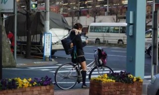 還在好奇日本女生冬季光腿？人家有神器的