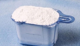 「洗衣粉」養花好啥好處？滅蚊蟲去黑斑，花兒無蟲無病長得旺