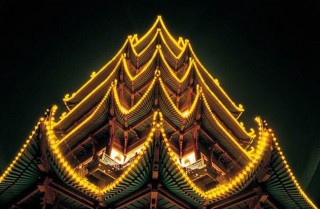 洛陽和西安同為古代都城，為什麼洛陽的旅遊業不如西安？