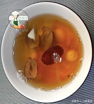 立秋將至，聰明女人都喝它，每天吃一碗，養顏去秋燥