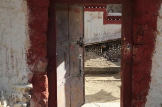 西藏唯一舉世無雙達姆寺骷髏牆人類文明進程縮影