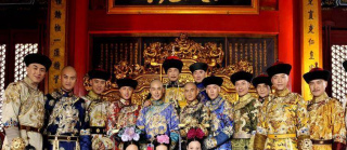 康熙帝晚年得子，比乾隆皇帝還要小，他一生無憂活到終老