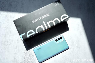 realme真我GT大師版評測：超高性價比，娛樂、掃街不在話下