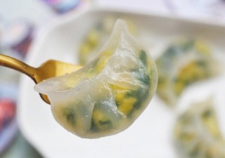 教你韭菜雞蛋水晶餃子做法，簡單美味，好看好吃，早餐也能輕鬆做