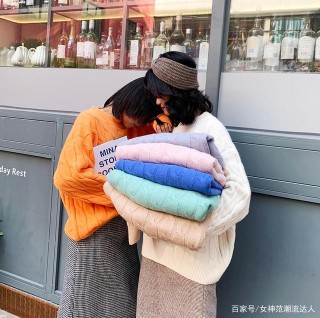 穿搭潮流時尚的毛衣，清新甜美，優雅大氣，女生大愛