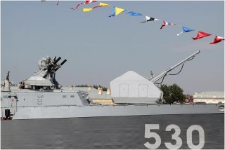 日本再圖北方四島，俄羅斯最新軍艦出擊，導彈火炮連天一色