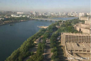 朝鮮最現代化的娛樂場所，竟然藏在酒店裏？本地人不允許進入