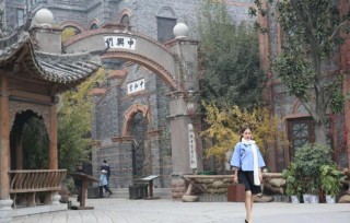 這裏是蘇魯交界，後來建了一座古城，帶動了當地旅遊