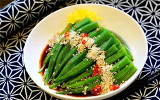 夏天肯定少不了涼拌菜，涼拌秋葵的家常做法，簡單又好吃_味道_鐘就得_調料