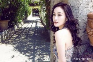 不做明星做網紅了？直播爆娛樂圈猛料，葉璿也太敢說了！