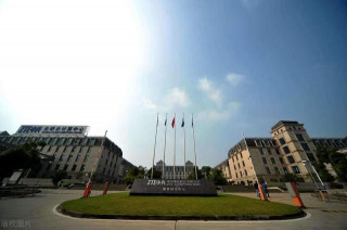 第一份額、三年領先：解密中興通訊服務器“軟”“硬”實力