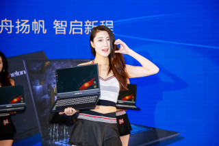 神舟電腦2025新品發布，開拓未來科技新高度_產品_市場_性能