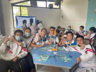 探索之路，須用腳步丈量 成都石室聯中為學子開啟生涯發展之門
