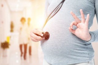 2020不同城市性別比變化圖，女多男少，不是結婚