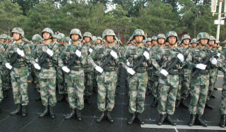 美國人評價解放軍：不好惹，俄羅斯人表示：太強大，日本卻這樣說