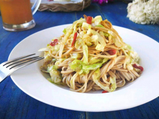 10分鐘就搞定的美味炒面，做飯不再愁
