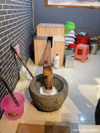 舌尖上的美食～糍粑