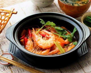 一份靠著六七只蝦稱霸美食圈的神奇美食——燒汁蝦