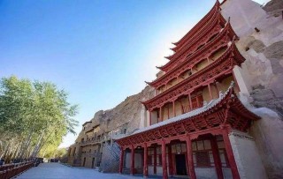 體驗感很差的旅遊景區，遊客被趕著往前走，門票還要實名預約