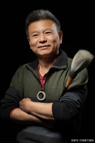 汴梁文化｜書法家包新堂向郭仲隗紀念館贈送作品