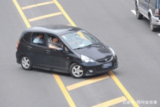 汽車違章後，多久才會收到短信？交警：超過這個時間，基本沒啥事