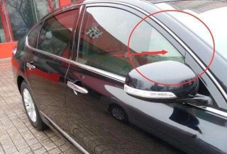 汽車上最“值錢”的一扇窗，別等車子報廢都不知道功能