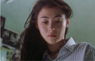 張柏芝“新男友”神似謝霆鋒？一地雞毛的愛情和婚姻，都成為泡沫