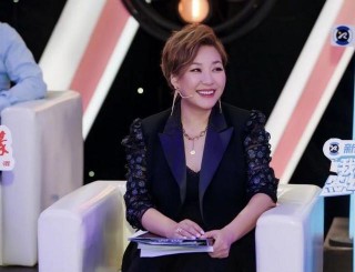 主持人李靜哭窮！職場穿搭卻外強中幹，17歲女兒國外生活太奢華